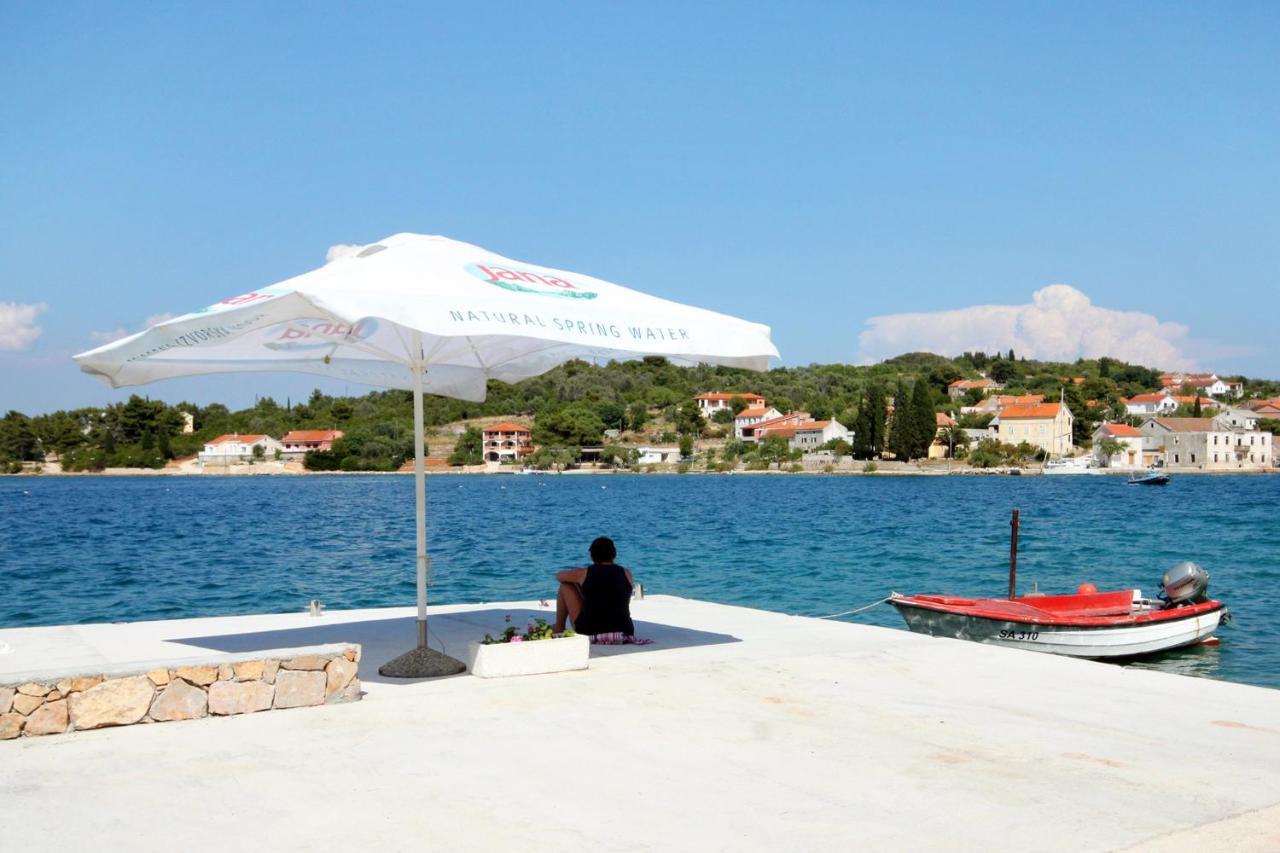 Apartments By The Sea Luka, Dugi Otok - 8182 Luka  Esterno foto